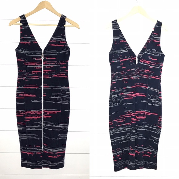 NWT Amanda Uprichard Navy/Pink Front Zipper Dress. V-neck. Form fitted. - Picture 1 of 3